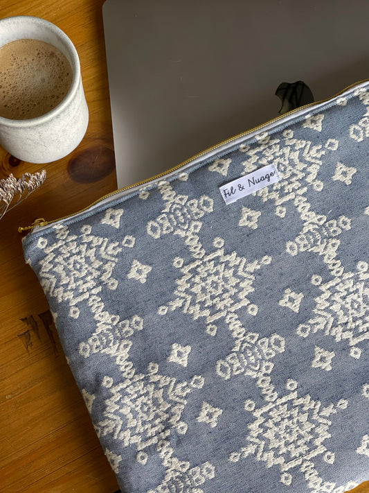 Housse d'ordinateur Céleste - Édition limitée