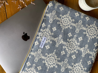 Housse d'ordinateur Céleste - Édition limitée